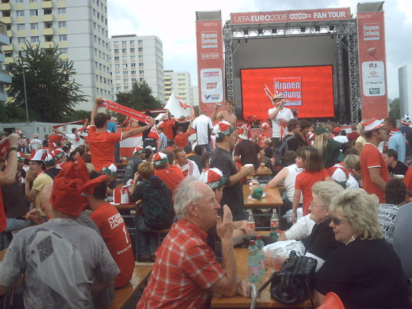 FANZONE LINZ - 