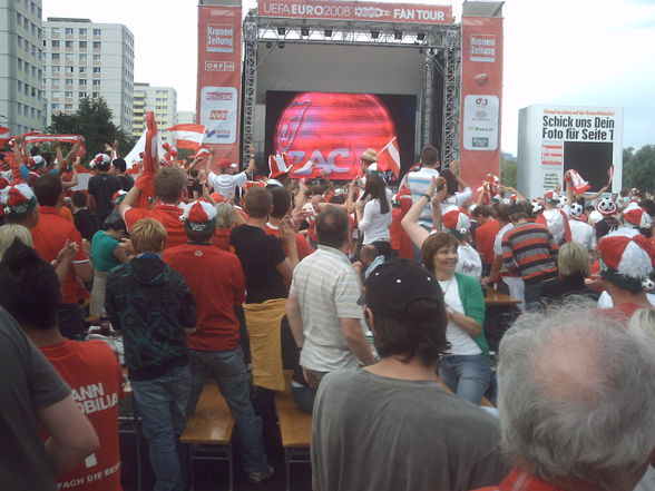 FANZONE LINZ - 