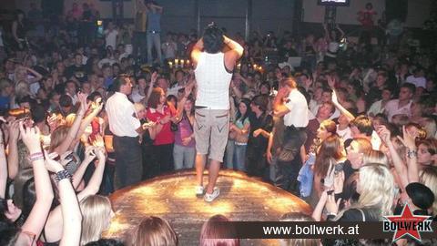 BaSShuntEr im BoLLwErk - 