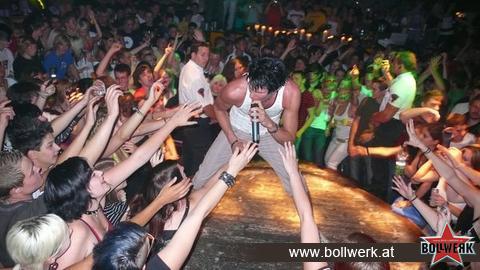 BaSShuntEr im BoLLwErk - 