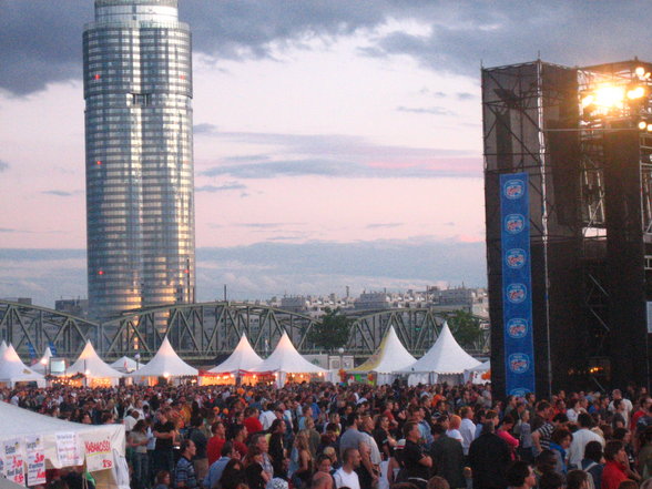 Donauinselfest mit da Wientruppn - 