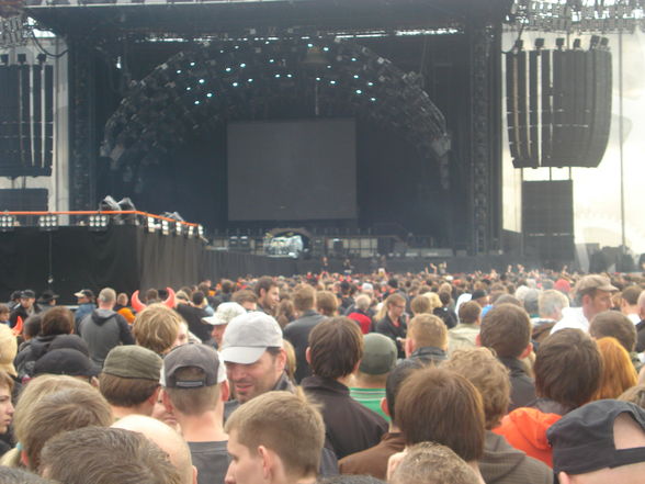 AC/DC in WELS - 