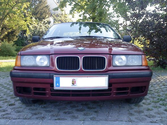 MEI BMW 318i - 