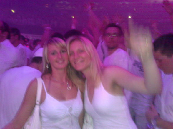 Sensation White - PRAG - 