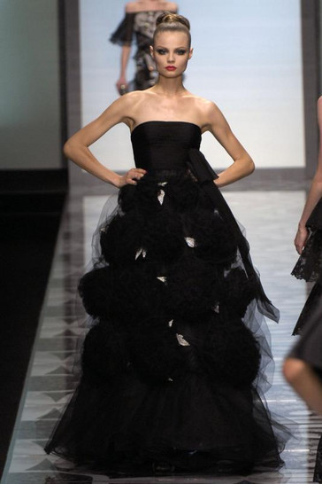 Haute Couture by Valentino - 