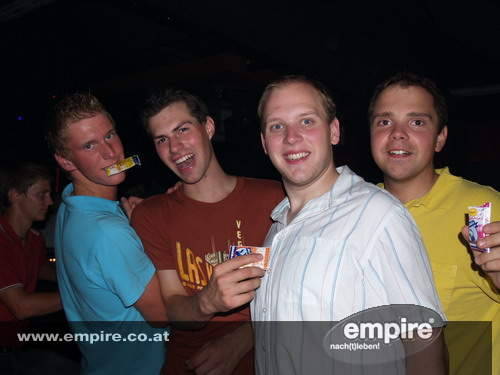 Empire Club Fotos - 