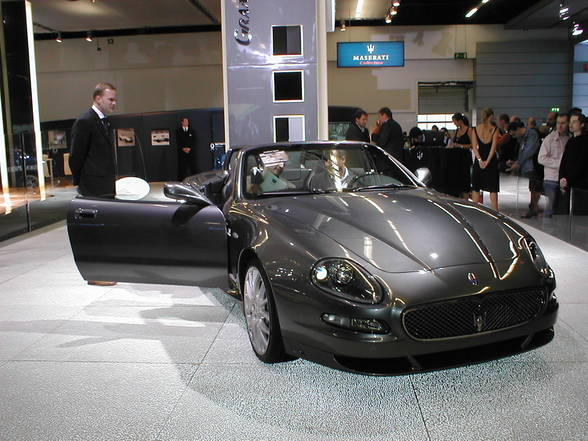 <   IAA 2005   > - 