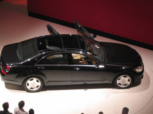 <   IAA 2005   > - 