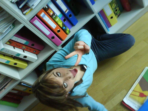 Liisa .. SChuLe und soo xD - 