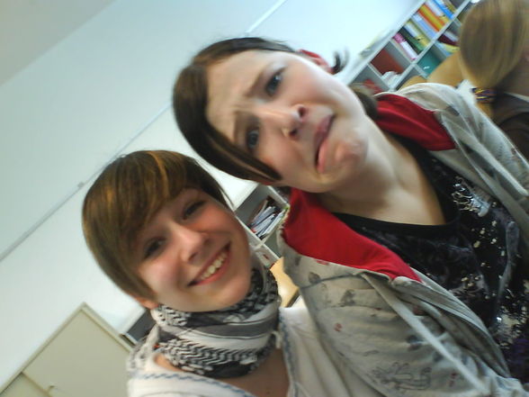 Liisa .. SChuLe und soo xD - 