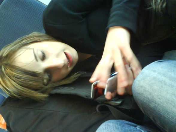 Liisa .. SChuLe und soo xD - 