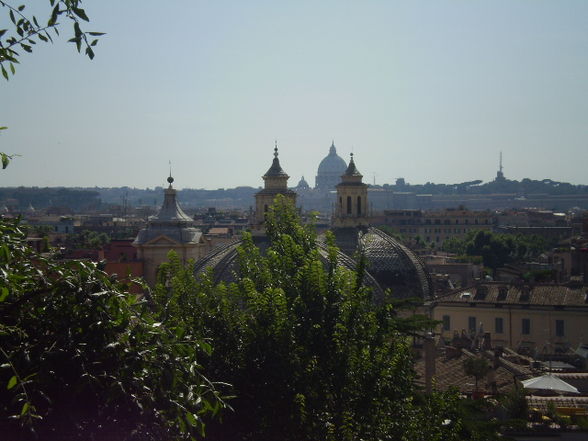 RomA - 