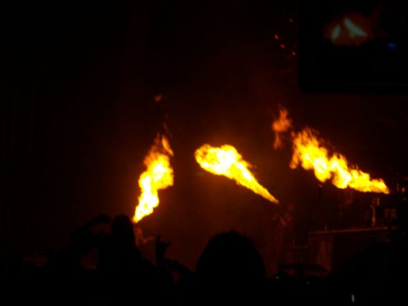 Rammstein Konzert woa anfoch wöd ? - 