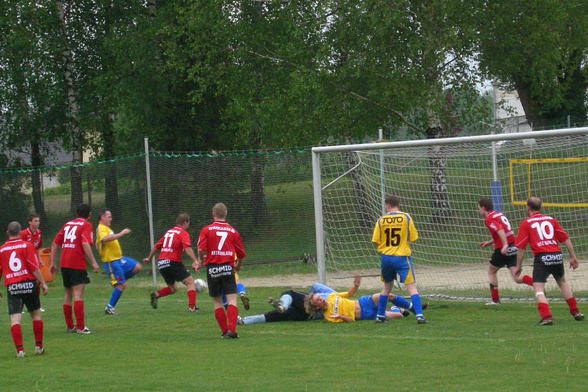 Spiel vs. Sigharting 06.05.2007 - 