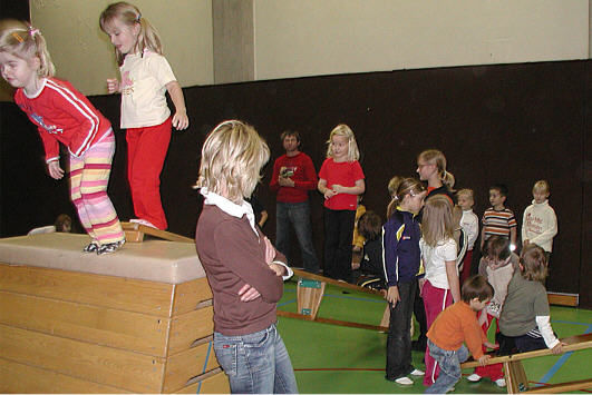 Turnen Nikolaus 2006 - 