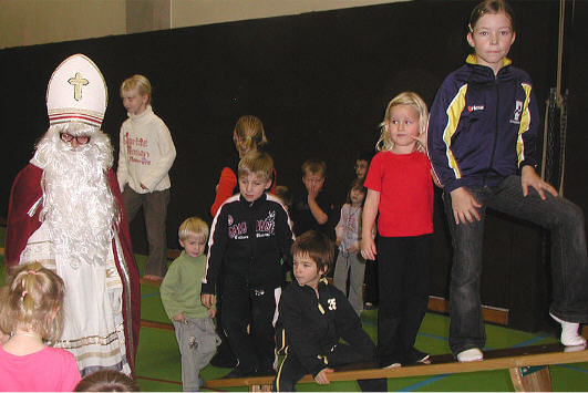 Turnen Nikolaus 2006 - 