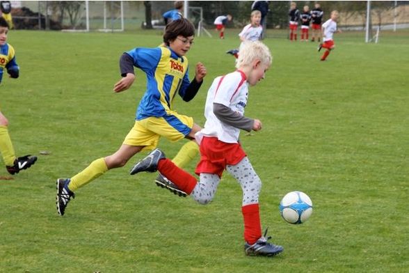 Fußball U11 in Neukirchen 24.10.2010 - 