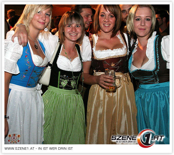 Lederhosen & Dirndl's - 