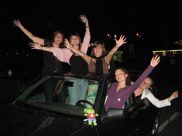 Amerika - Party in a Parkinglot! - 