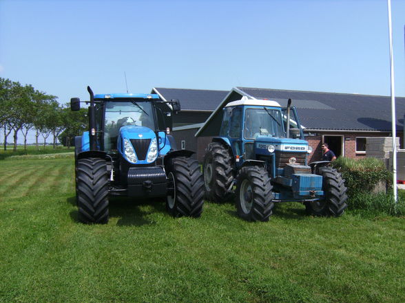 Holland - neuer Traktor - 