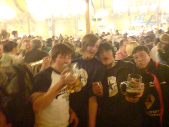 Oktoberfest 08  ... - 