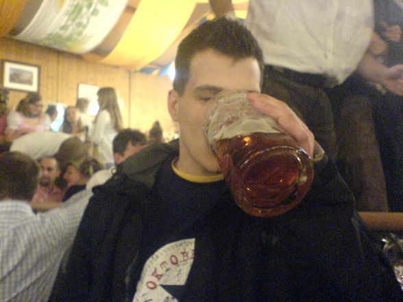 Oktoberfest 08  ... - 