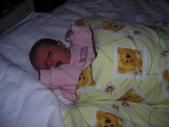 meine Enkelin Vanessa geb.04.12.07 - 
