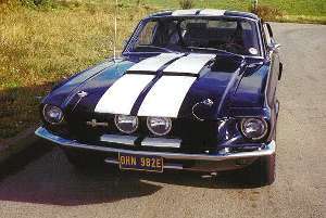 Ford Mustang - 