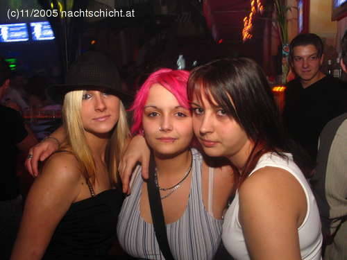 PaRtY fRiEnDs UnD aLkOhOl ! ! ! - 