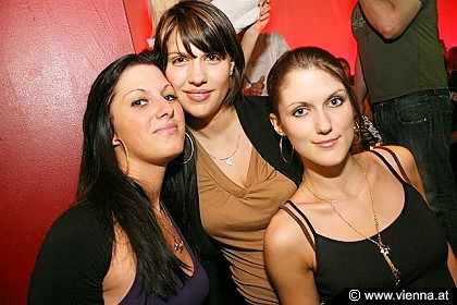 Partyfotos_Nachtschicht_Empire_U4_Festln - 