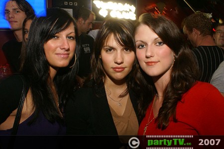 Partyfotos_Nachtschicht_Empire_U4_Festln - 