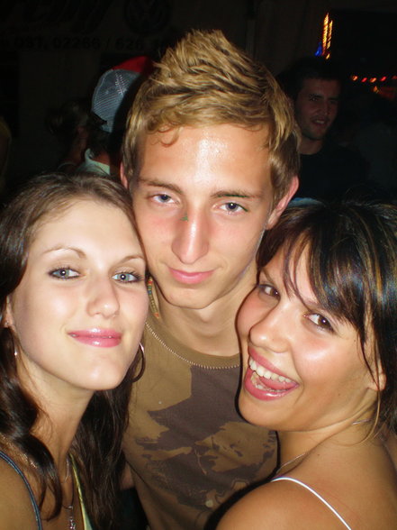 Partyfotos_Nachtschicht_Empire_U4_Festln - 