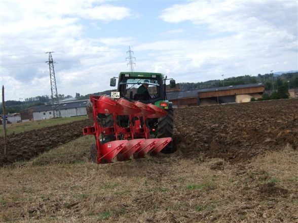 Bezirkspflügen in Laakirchen - 