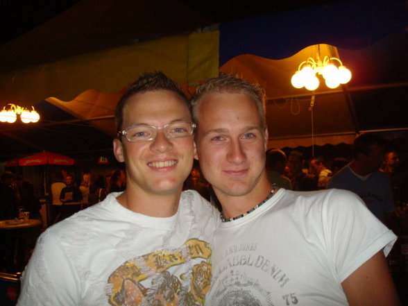 Festln & Co - 