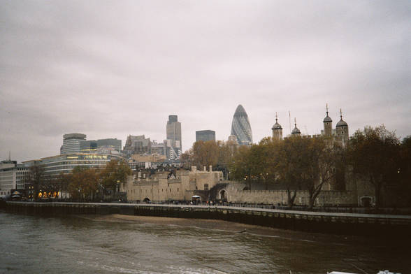 London 22.11.04-13.12.04 - 