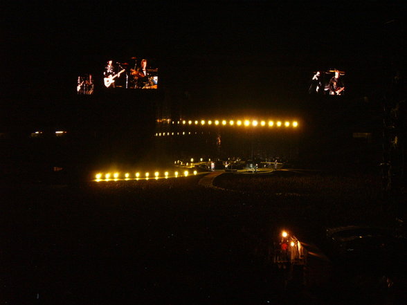 U2 KONZERT WIEN 3.7.2005 - 