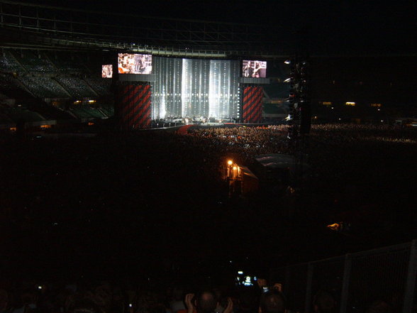 U2 KONZERT WIEN 3.7.2005 - 