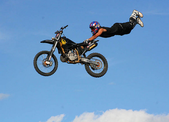 FMX........ - 