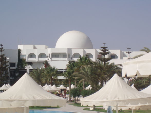 Urlaub in Djerba und Kärnten - 