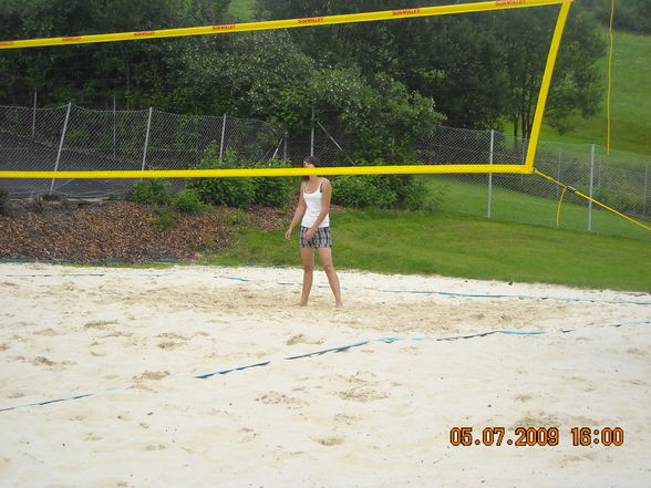 Freibad und Beachvolleyball - 