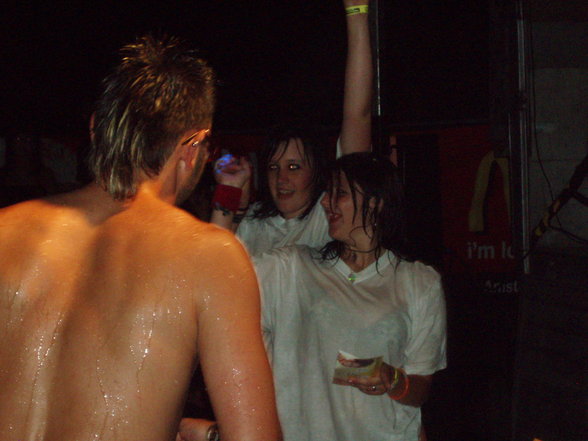 Wet T- shirt contest!!! GÜNZING - 