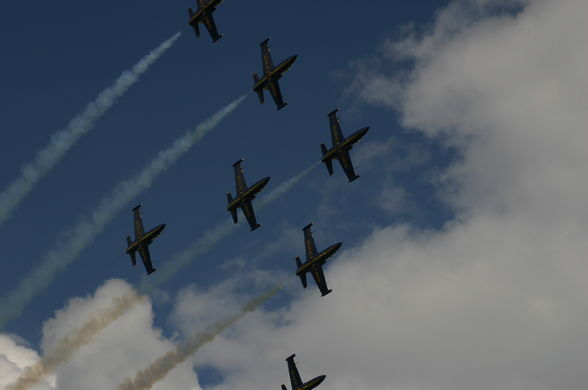 AIRPOWER 09 - 