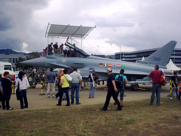 AIRPOWER 09 - 