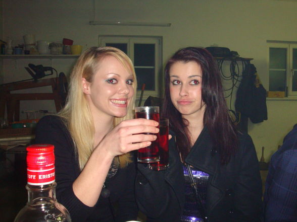 *Silvester* vorglühen :) 2009^^ - 