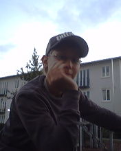* *_ALLES_* * - 