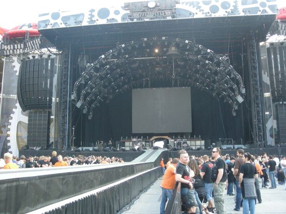 AC/DC Konzert Wien - Front of Stage - 