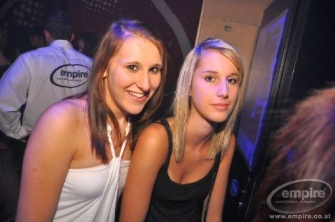 Empiresaison 2010/11 (: - 