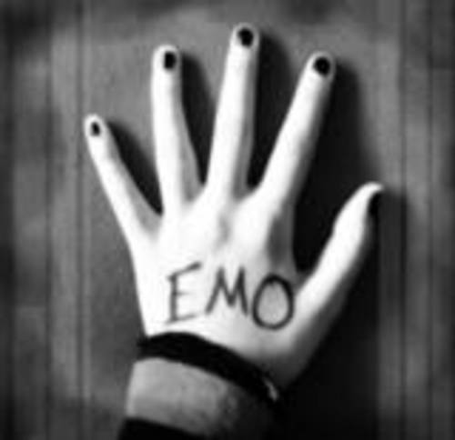 [ onLy eMO * ] - 