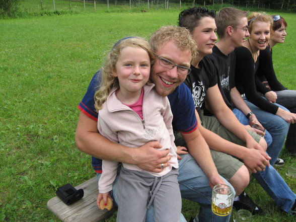 mei und dad sei party - 