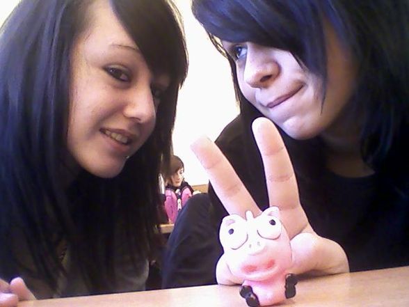 sandie . edqar  und ich  =P - 